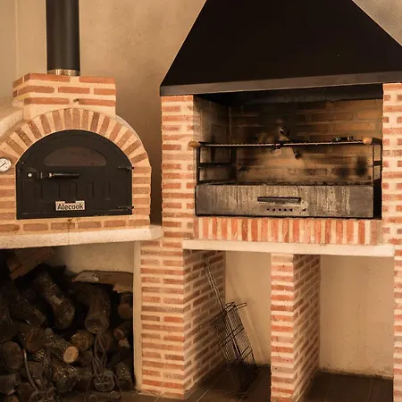 Holiday home El Corral De Cayetana Valdemierque