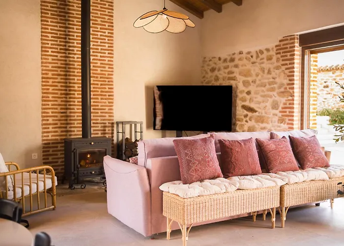 El Corral De Cayetana Сasa de vacaciones Valdemierque